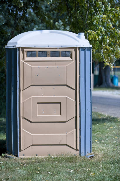 Best Porta potty delivery and setup  in Neoga, IL
